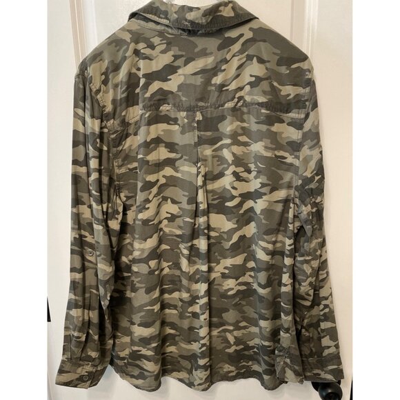 BeachLunchLounge Womens Long Sleeve Camouflage Sz 1X Shirt Lightweight Comfort - Picture 2 of 7